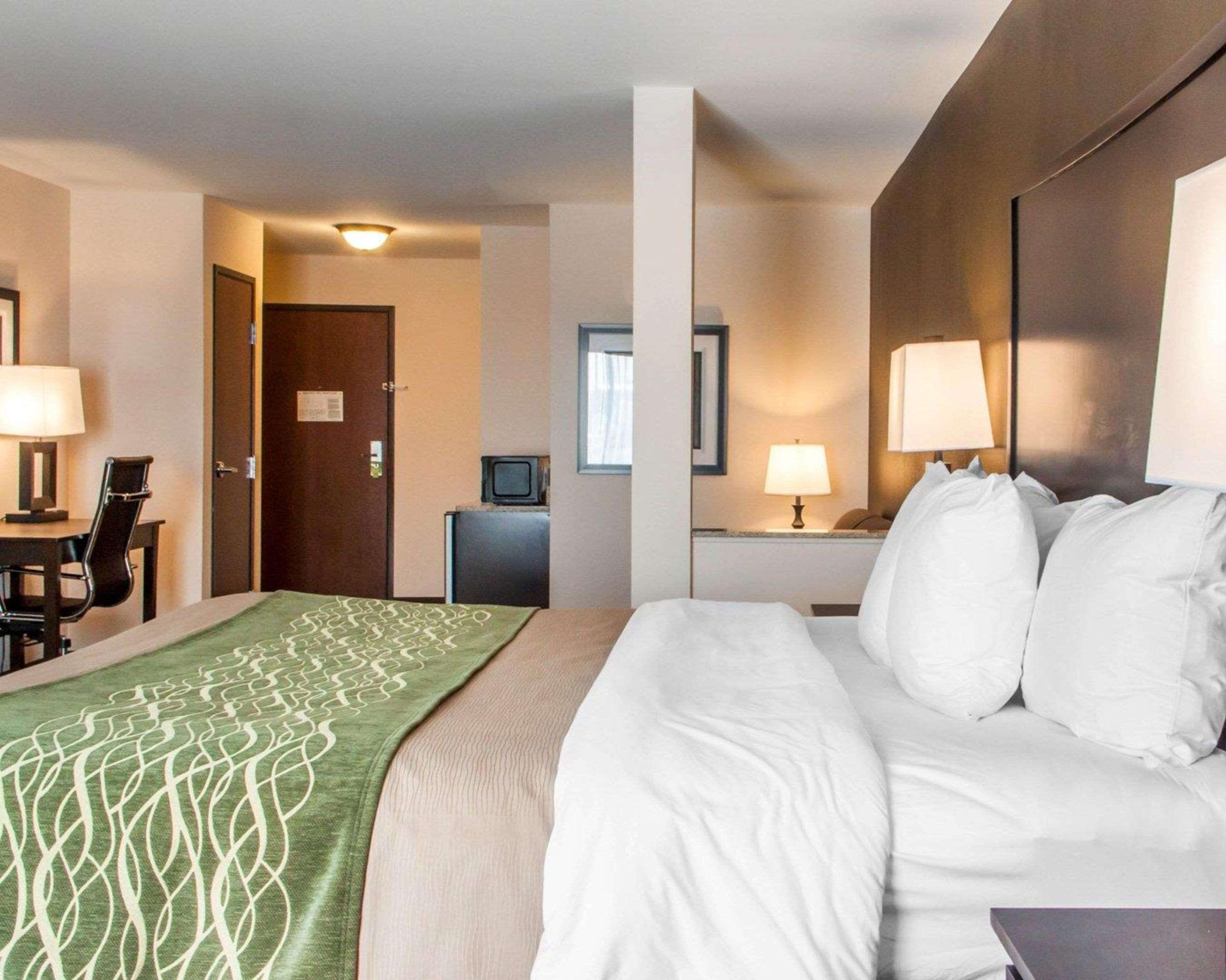 Comfort Inn & Suites Woodward Exteriör bild