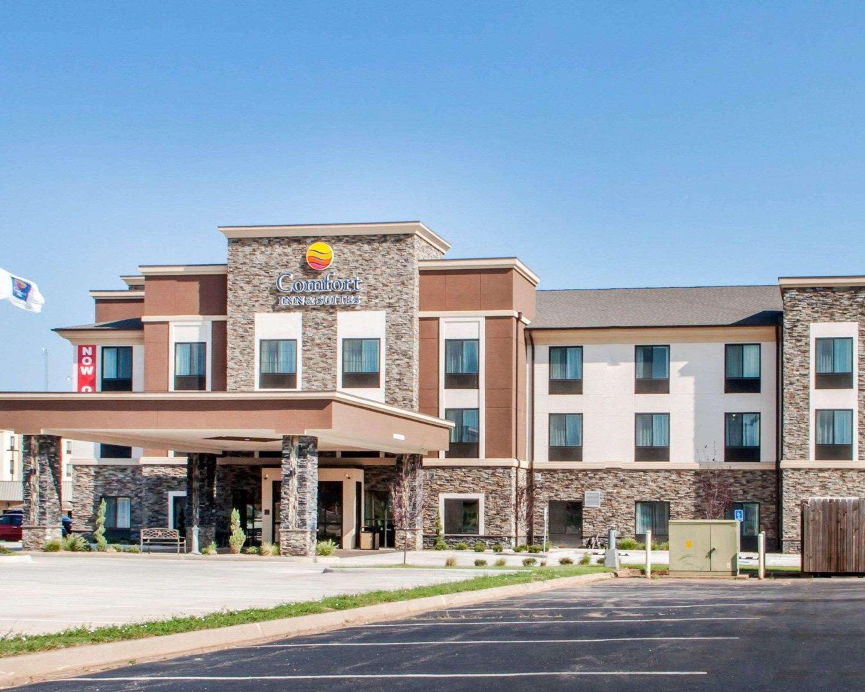 Comfort Inn & Suites Woodward Exteriör bild